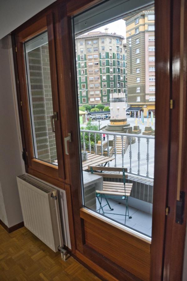 La Villa De Lore, Piso Completo Apto 6 Personas Con Garaje Aviles Exterior photo
